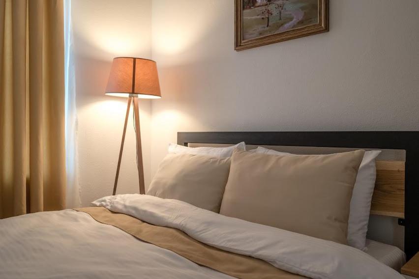 Fenix Gevgelija Bed and Breakfast Eksteriør billede
