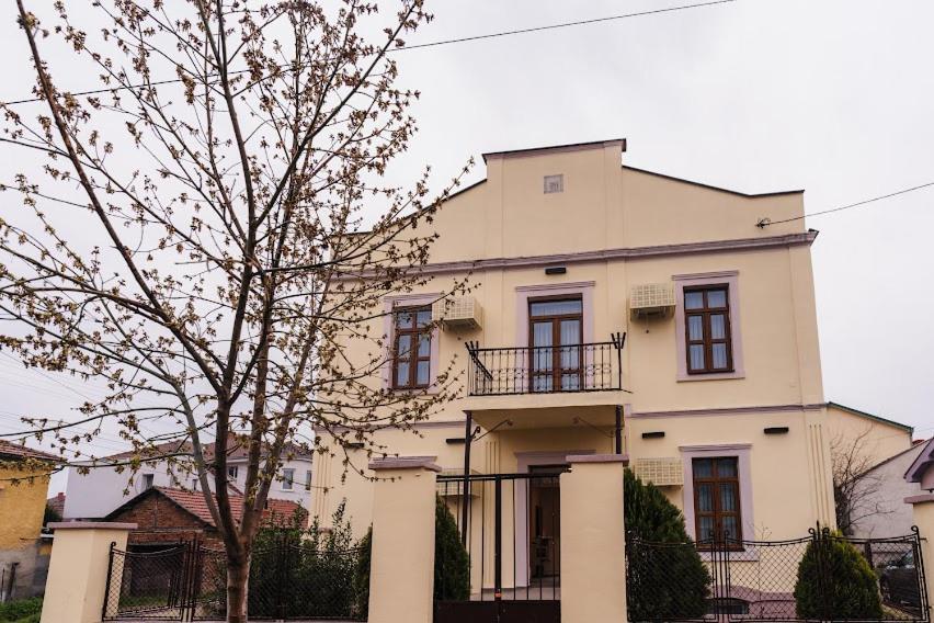 Fenix Gevgelija Bed and Breakfast Eksteriør billede